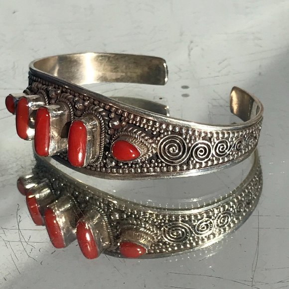Genuine Coral Sterling Silver Cuff 925 Repousse - Picture 7 of 8